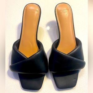 Abercrombie, Size 9.5, Black Heel